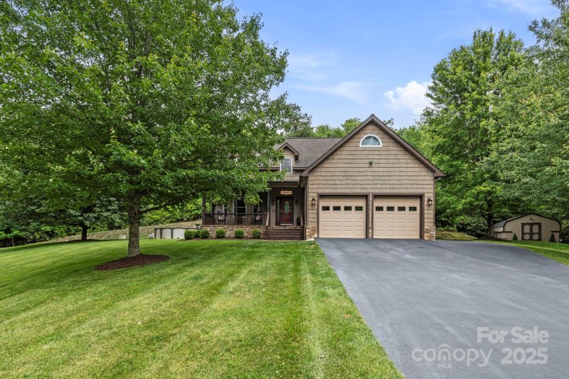 21 School House Road