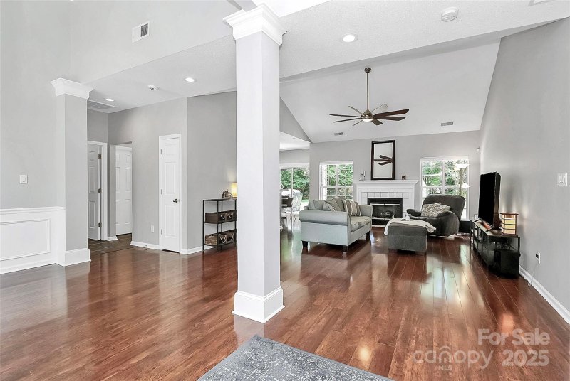 Property image 2 at 13930 Wild Heather Court, Charlotte, NC 28273