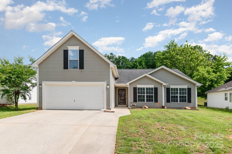 Property image 2 at 1533 Moss Creek Drive, Harrisburg, NC 28075