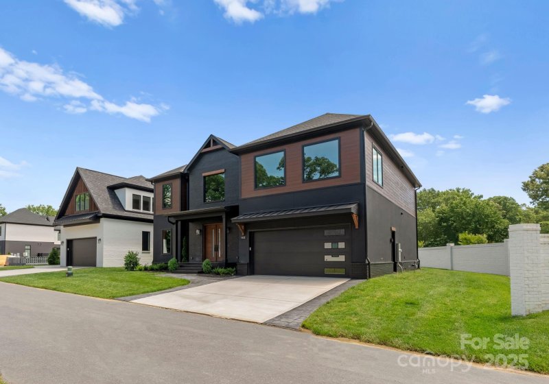 Property image 2 of 5432 Carmel Road in Carmel 8 Estates, Charlotte, NC 28210