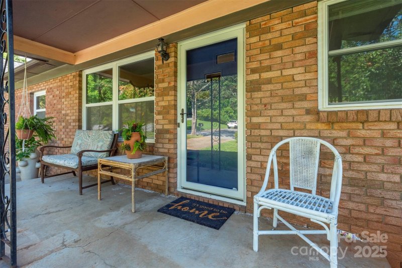 Property image 5 of 39 N Pershing Road in Haw Creek, Asheville, NC 28805