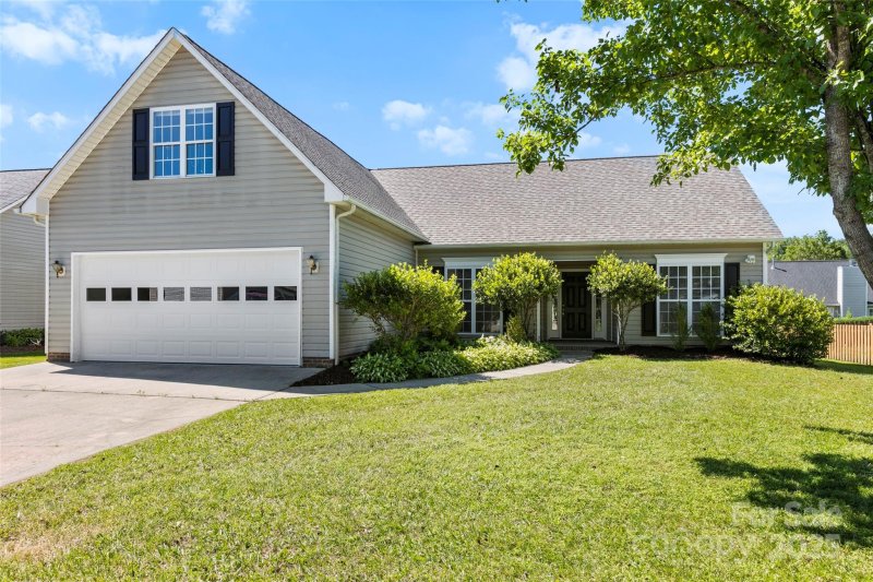 370 Running Briar Road