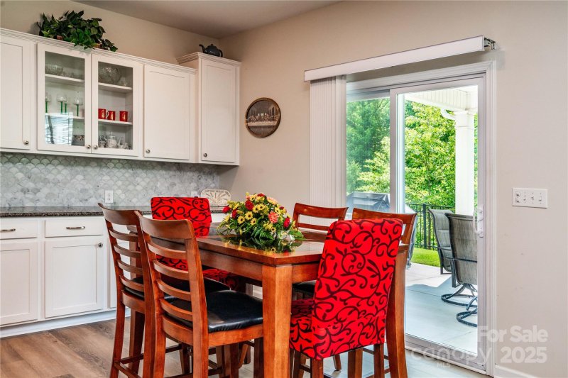 Property image 4 of 6038 Durango Way in Villages of Denver, Denver, NC 28037