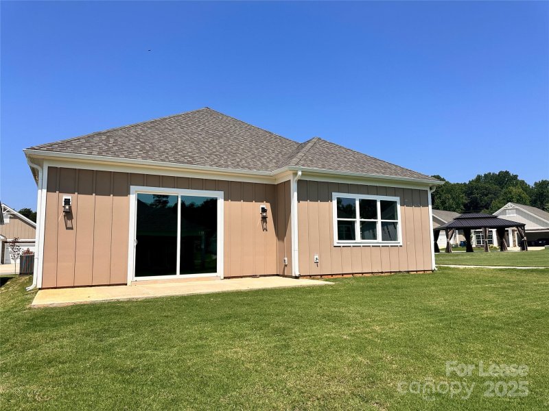 Property image 2 of 4592 Kobus Court in Magnolia Cove, Sherrills Ford, NC 28673