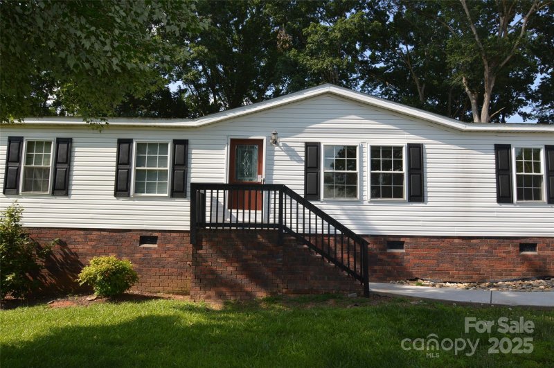 Property image 3 at 14335 Saint Johns Drive, Stanfield, NC 28163