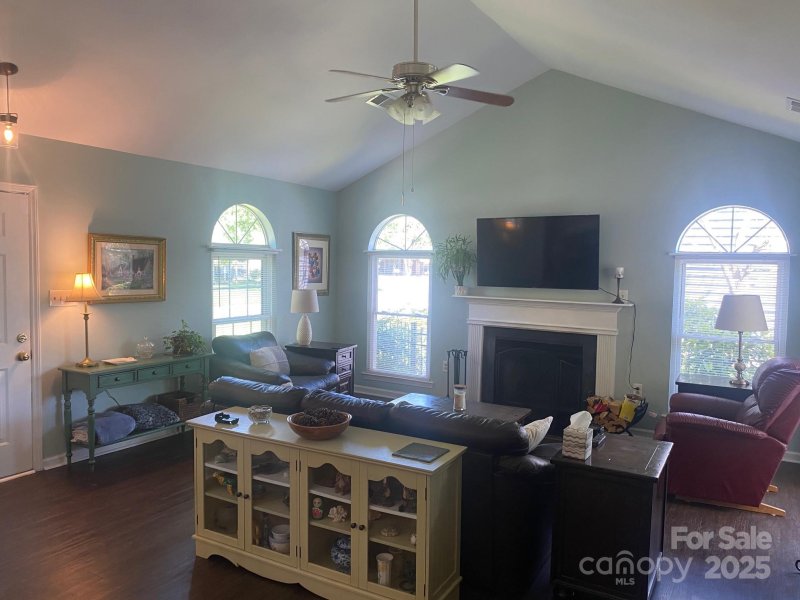 Property image 5 at 9612 Farmridge Lane, Matthews, NC 28105