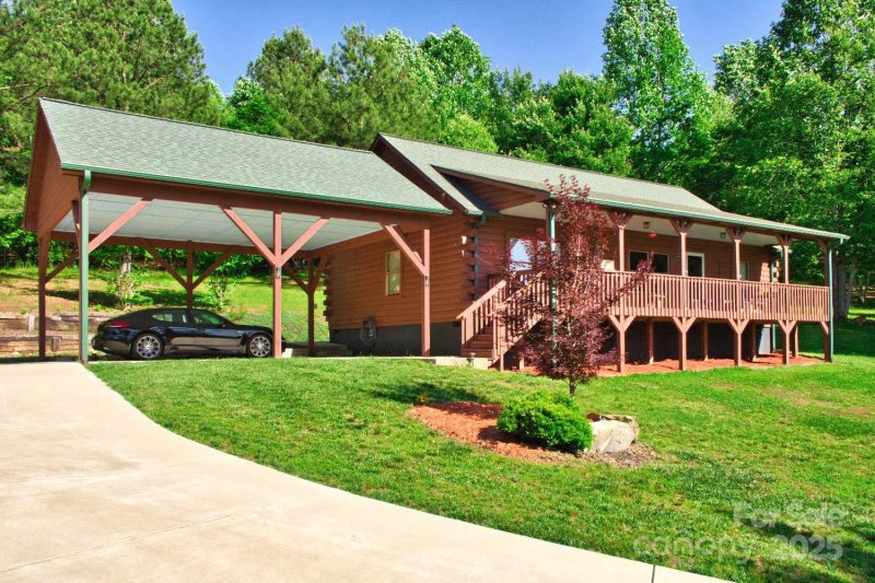 Property image 2 at 496 Moonlight Pass, Union Mills, NC 28167