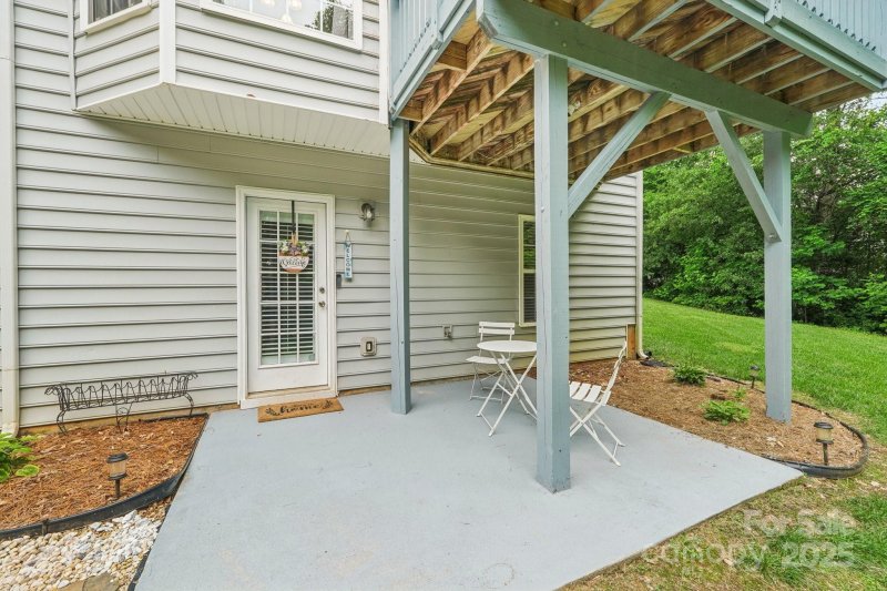 Property image 3 of 5021 Meadow Woods Drive in River Falls, Lowell, NC 28098