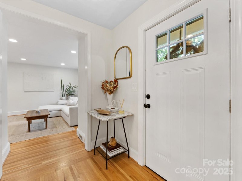 Property image 3 at 1723 Woodland Drive, Charlotte, NC 28205