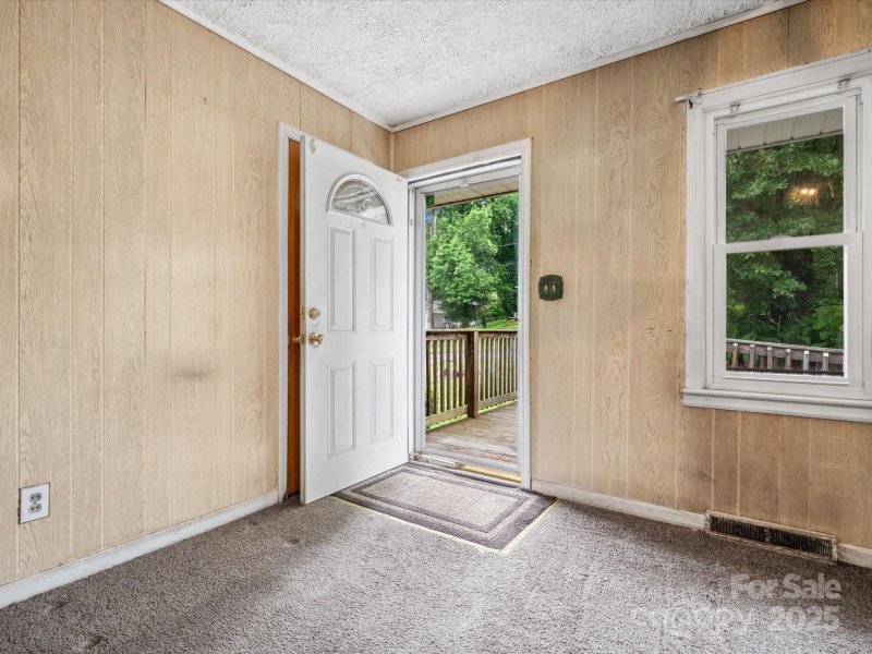 Property image 4 at 1008 Midway Drive, Gastonia, NC 28054