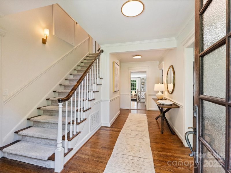 Property image 3 at 2919 Wickersham Road, Charlotte, NC 28211