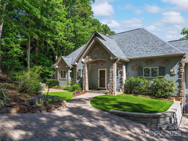 Property image 3 of 92 Island View Court in Lake Adger, Mill Spring, NC 28756