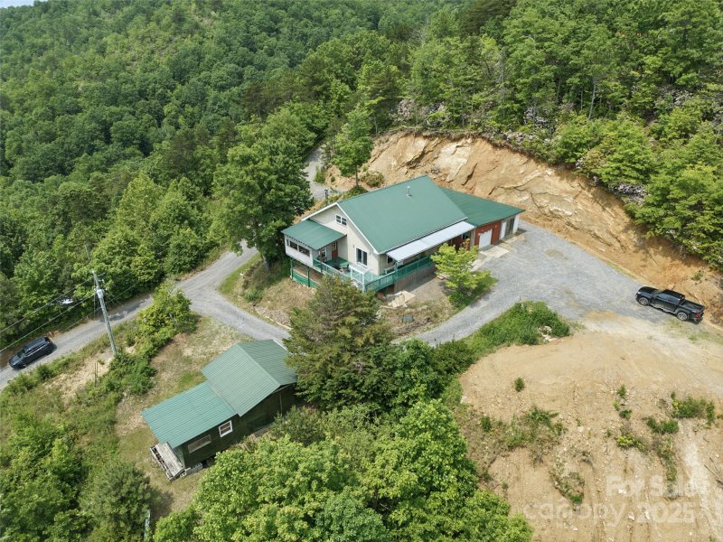 Property image 2 at 33 Faholoa Ridge Road, Black Mountain, NC 28711