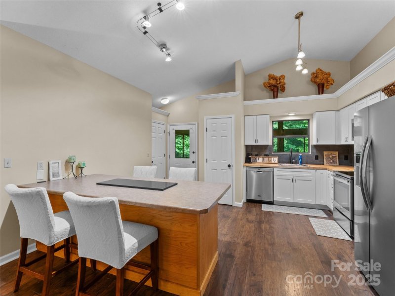 Property image 5 at 100 Tarragon Place, Flat Rock, NC 28731