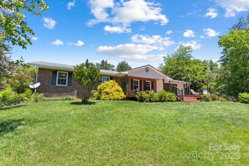 Property image 2 at 103 Hampshire Lane, Canton, NC 28716