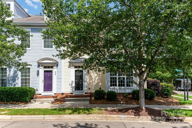 Property image 2 at 939 White Point Drive, Huntersville, NC 28078