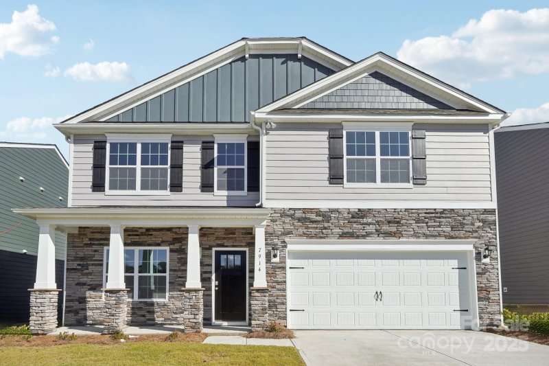 Property image 4 of 7909 Old Brook Road in Laurelbrook, Sherrills Ford, NC 28673