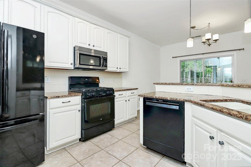 Property image 3 at 2906 Meherrin Court, Waxhaw, NC 28173