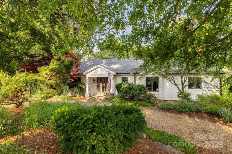 Property image 2 at 101 Windsor Road, Asheville, NC 28804