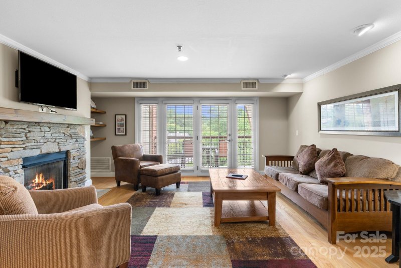 Property image 4 at 408 Bowling Park Road, Asheville, NC 28803