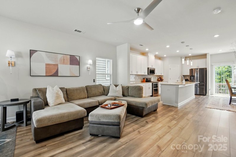 Property image 3 of 1015 Maltby Street in Enclave at City Park, Charlotte, NC 28217