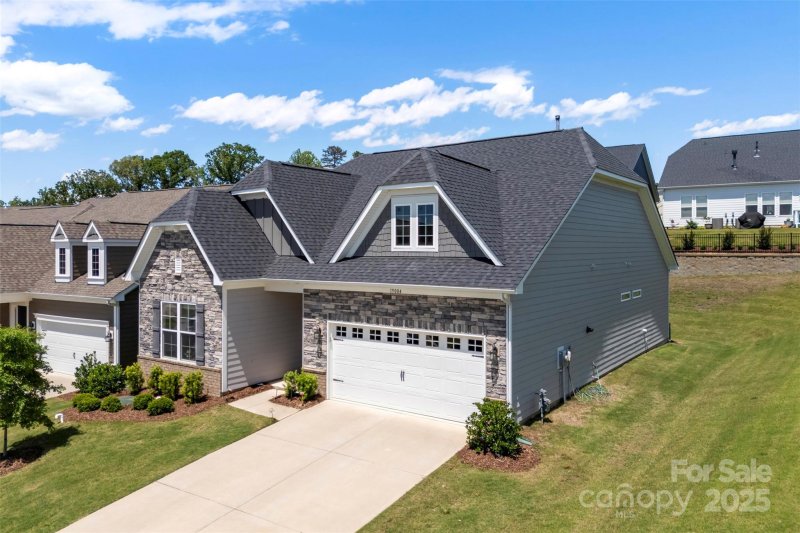 Property image 3 of 19004 Dry Narrows Way in North Reach, Charlotte, NC 28278
