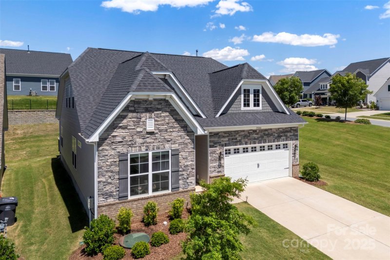 Property image 4 of 19004 Dry Narrows Way in North Reach, Charlotte, NC 28278