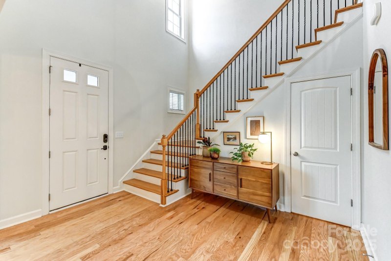 Property image 4 of 319 S San Agustin Drive in Bells Crossing, Mooresville, NC 28117