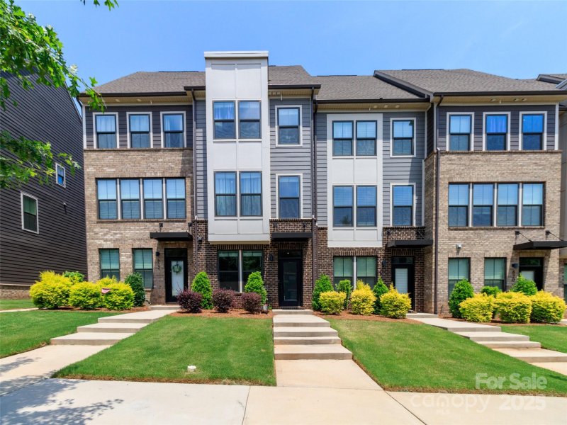 Property image 5 at 628 Uwharrie River Road, Charlotte, NC 28211