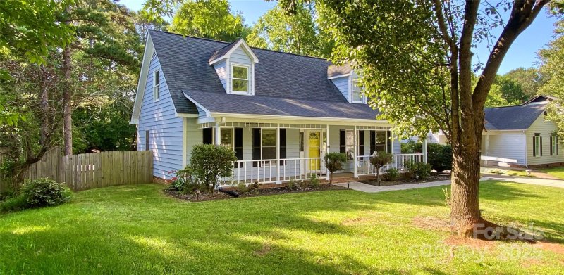 8742 Rittenhouse Circle