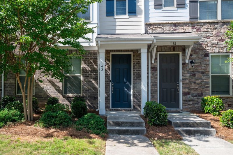 Property image 2 at 1142 Doveridge Street, Charlotte, NC 28273