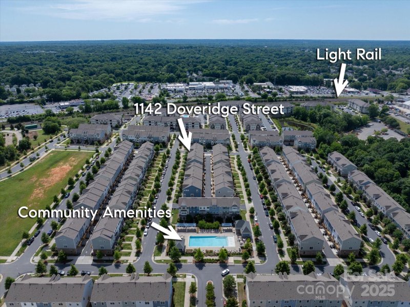 Property image 3 at 1142 Doveridge Street, Charlotte, NC 28273