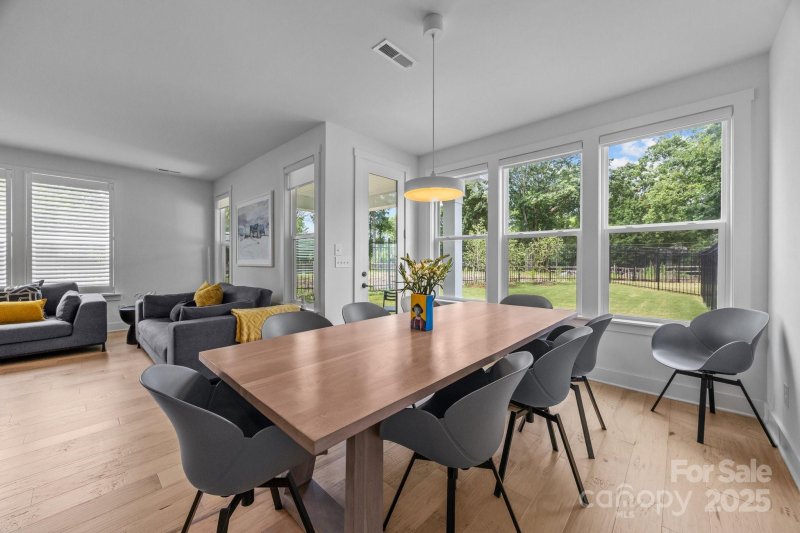 Property image 5 of 6032 Corbin Woods Court in Emery, Charlotte, NC 28226