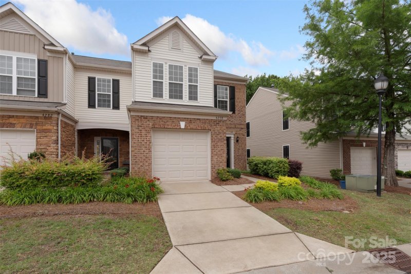 Property image 3 at 4278 Park South Station Boulevard, Charlotte, NC 28210