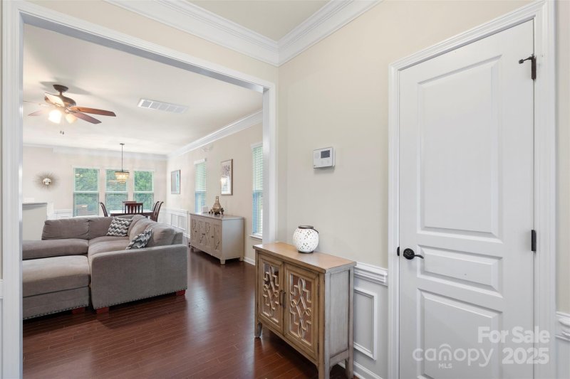 Property image 5 at 4278 Park South Station Boulevard, Charlotte, NC 28210