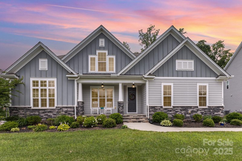 8709 Raven Top Drive