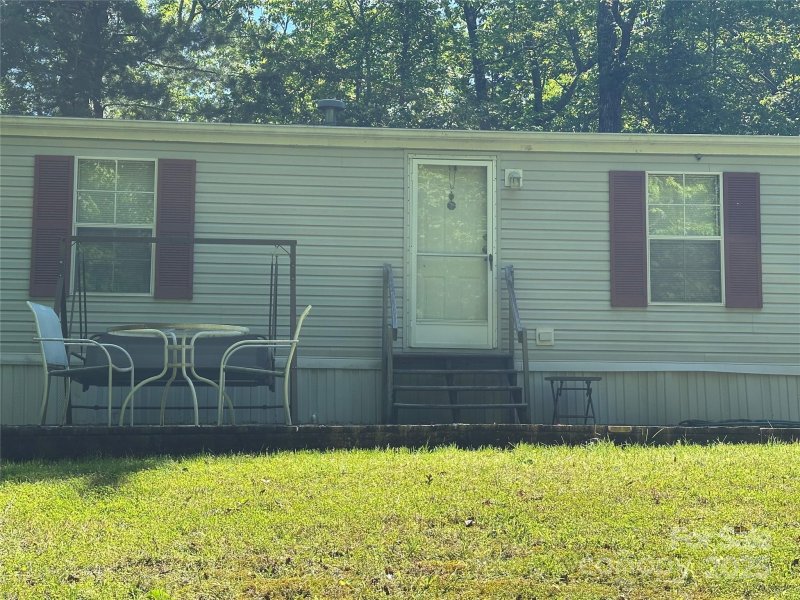 104 E Ridge View Road