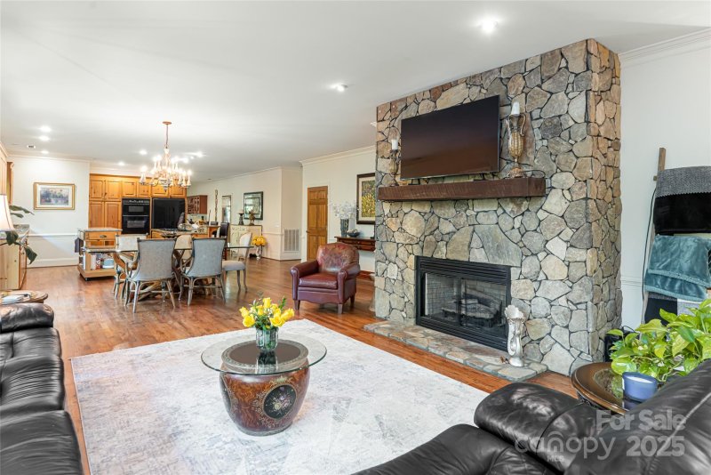 Property image 2 of 75 Cougar Lane in Rixhaven, Saluda, NC 28773