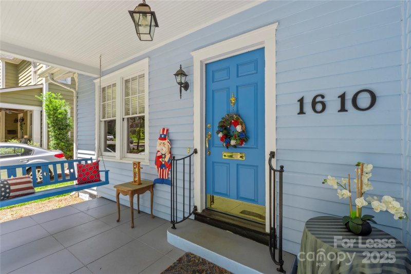 Property image 3 of 1610 Park Road in Dilworth, Charlotte, NC 28203