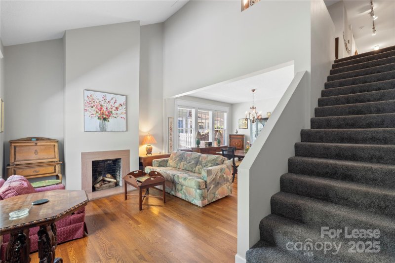 Property image 4 of 1610 Park Road in Dilworth, Charlotte, NC 28203