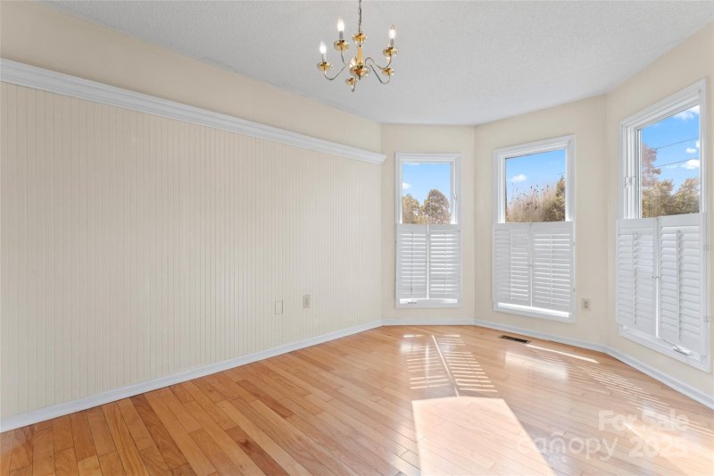 Property image 5 of 4499 Briarcreek Road in Quail Creek, Maiden, NC 28650