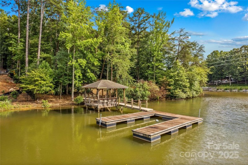 Property image 3 at 6644 Goose Point Drive, Denver, NC 28037