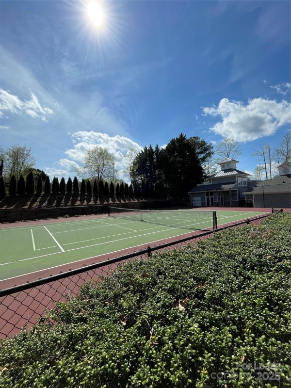 Property image 3 at 21224 Harken Drive, Cornelius, NC 28031