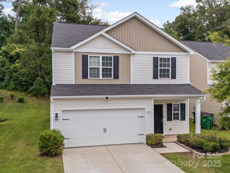 Property image 2 at 8314 Paw Valley Lane, Charlotte, NC 28214