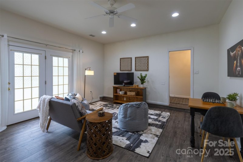 Property image 5 of 4637 Willow Glen Road in Rocky River Crossing, Harrisburg, NC 28075