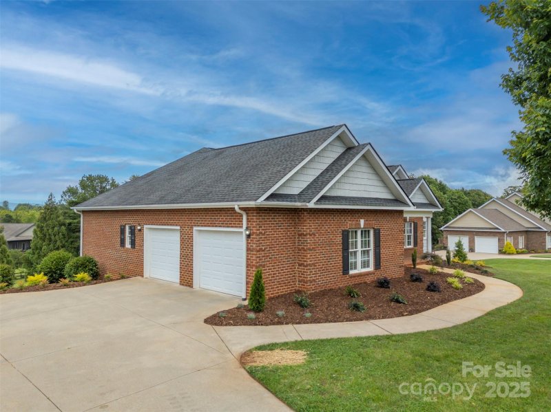 Property image 3 at 182 Kensington Drive, Forest City, NC 28043