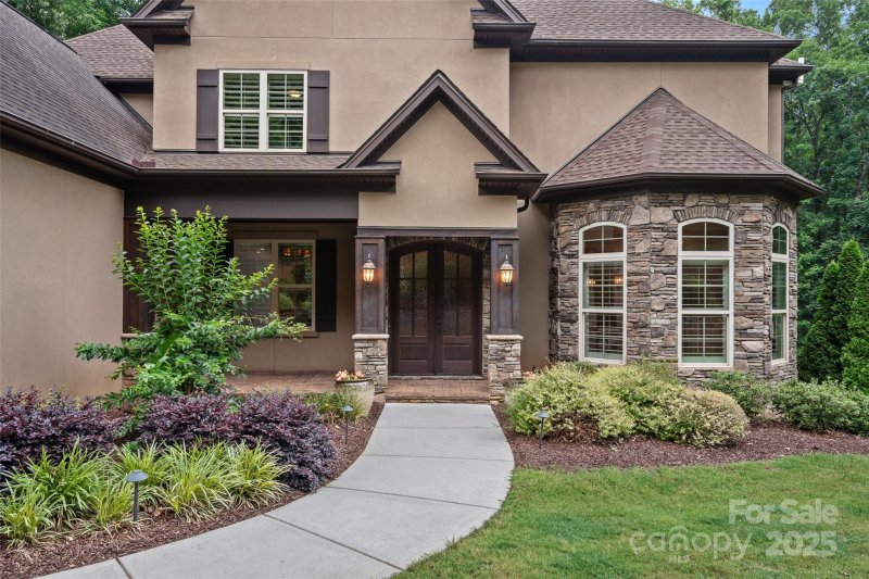 Property image 3 at 117 Walking Horse Trail, Davidson, NC 28036