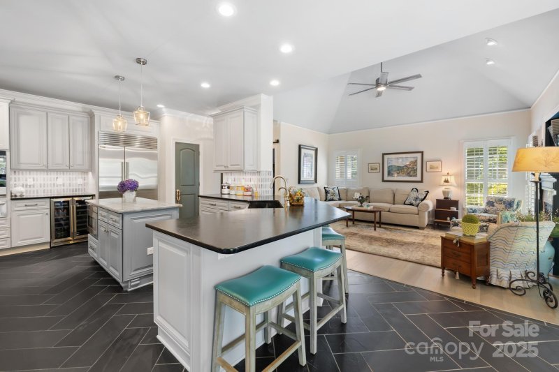 Property image 5 of 266 Riverwood Road in Mccrary Woods, Mooresville, NC 28117