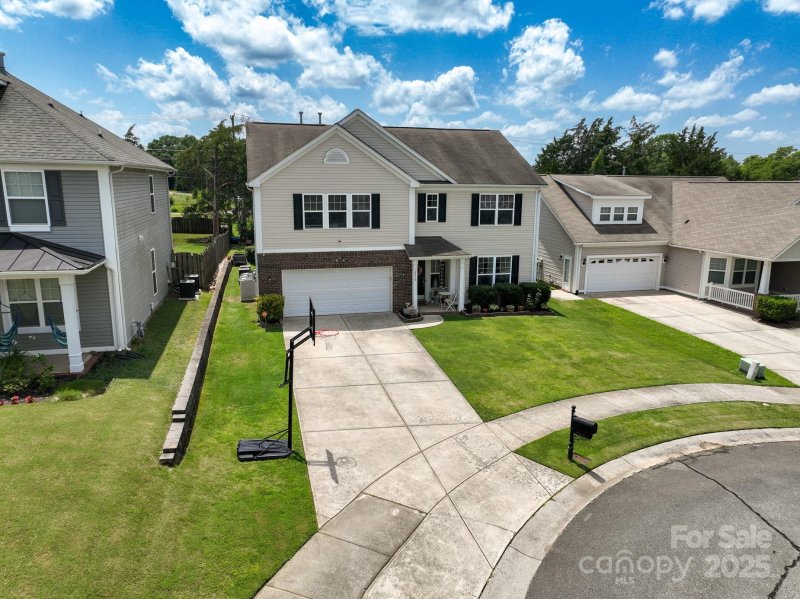 Property image 3 at 4915 Juniper Grove Court, Concord, NC 28027