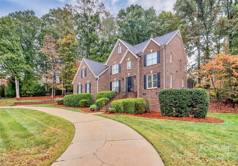 Property image 2 at 4213 Rosecliff Drive, Charlotte, NC 28277